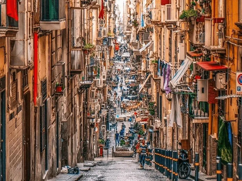 Spaccanapoli Experience Naples