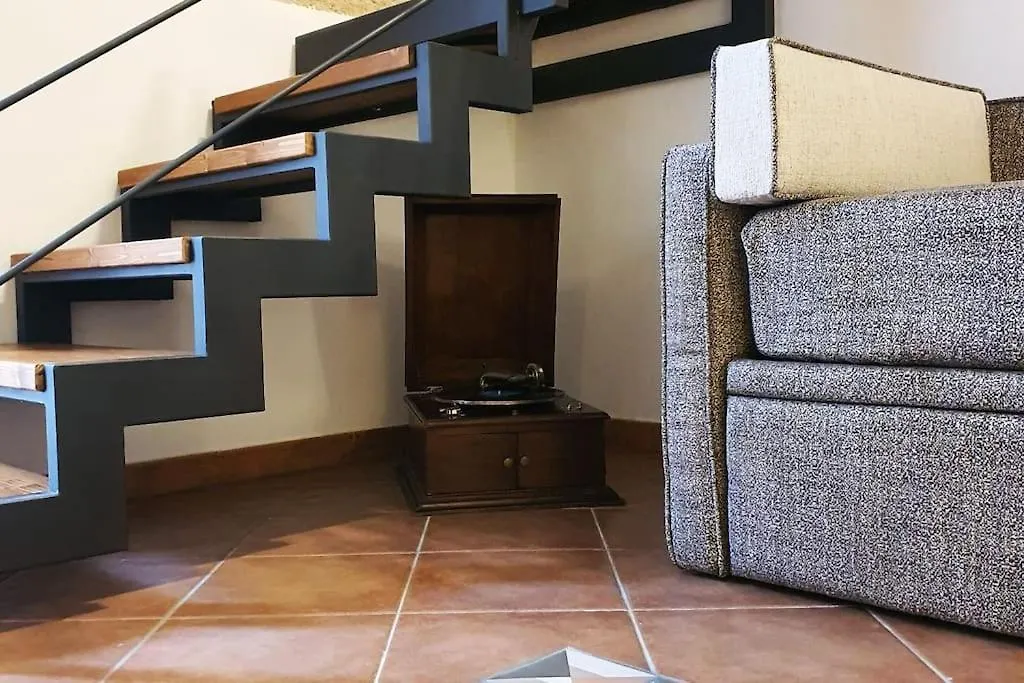 Spaccanapoli Experience Apartment