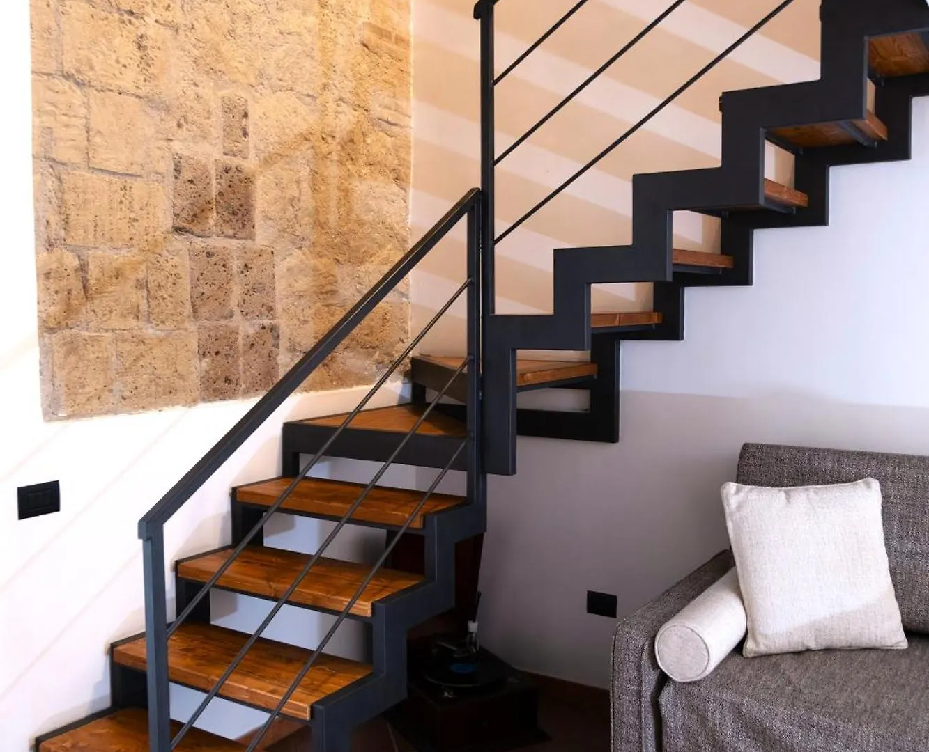 Spaccanapoli Experience Apartment Naples
